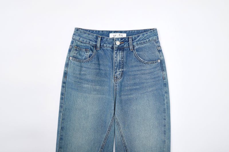 3RD REORDER PANEL FLARE JEANS code 25100