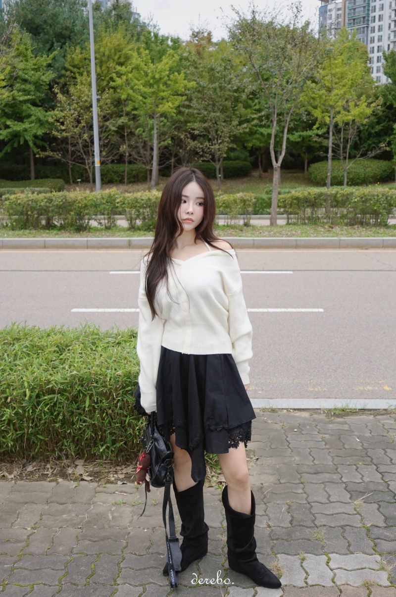 Deep cotton lace unbalanced midi skirt