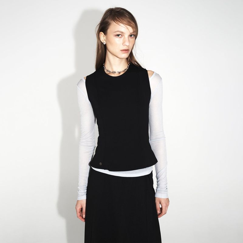 ULKIN（オルキン）の「[ULKIN] Backless Double Ribbon Top_Black（Tops）」