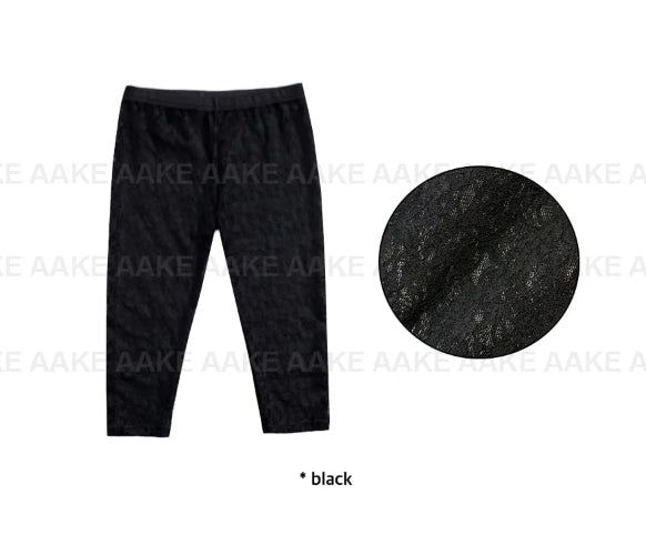 LACE CAPRI LEGGINGS