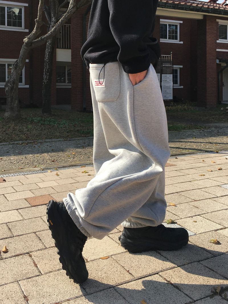 Limit Boa Fleece Sweatpants 5C
