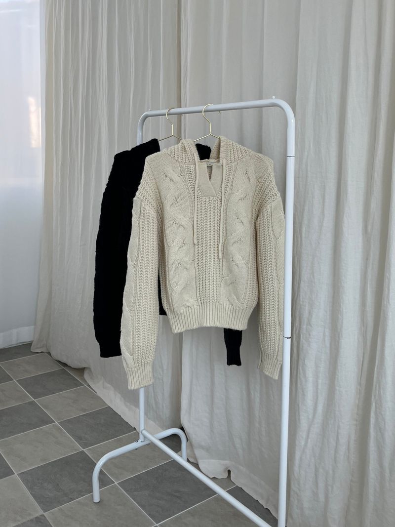 Pound Hooded Knit (2 colors)