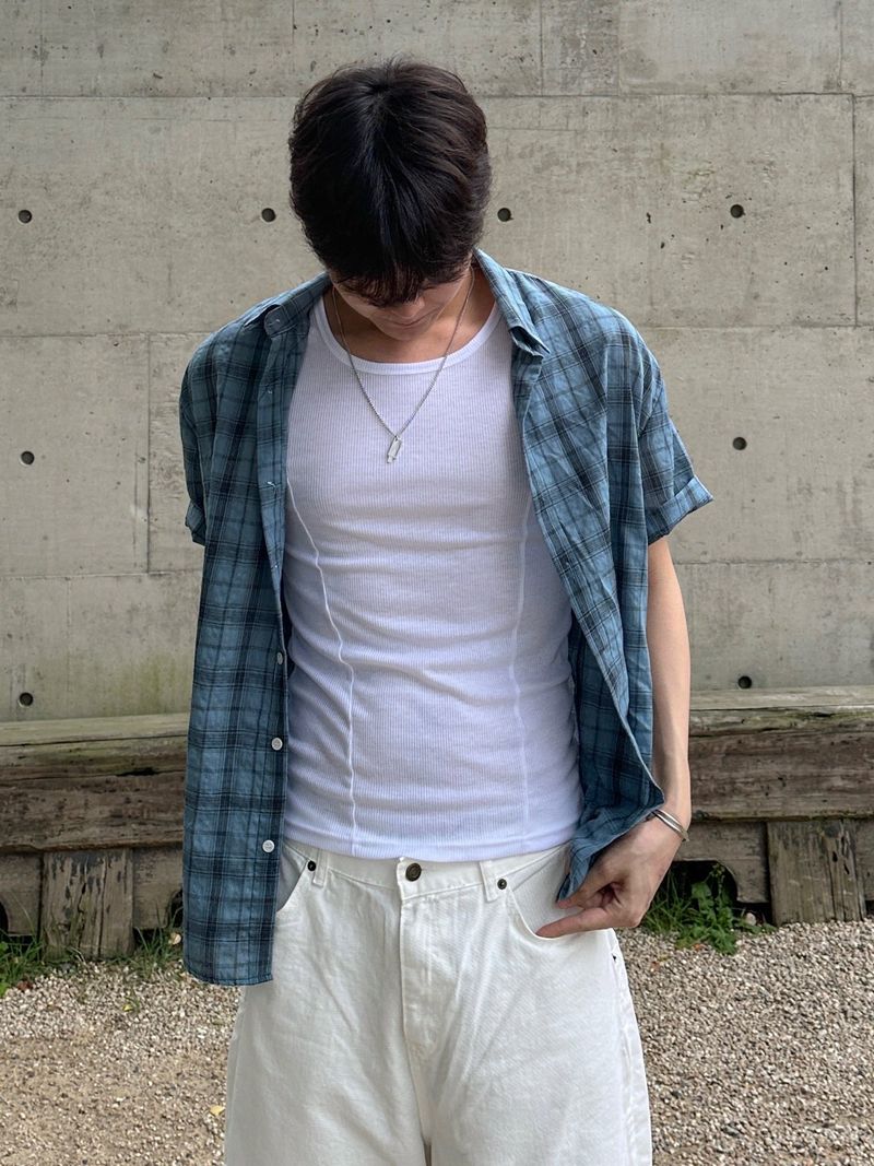 Cuting Cotton Sleeveless