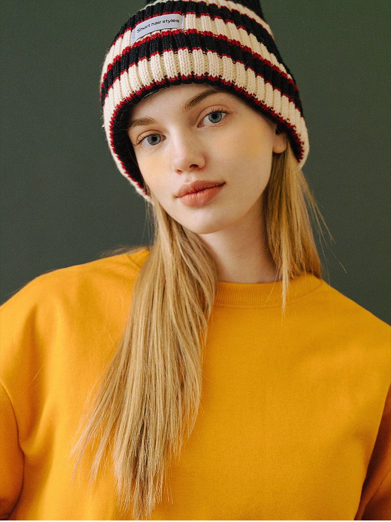 PLAIN SWEATSHIRT