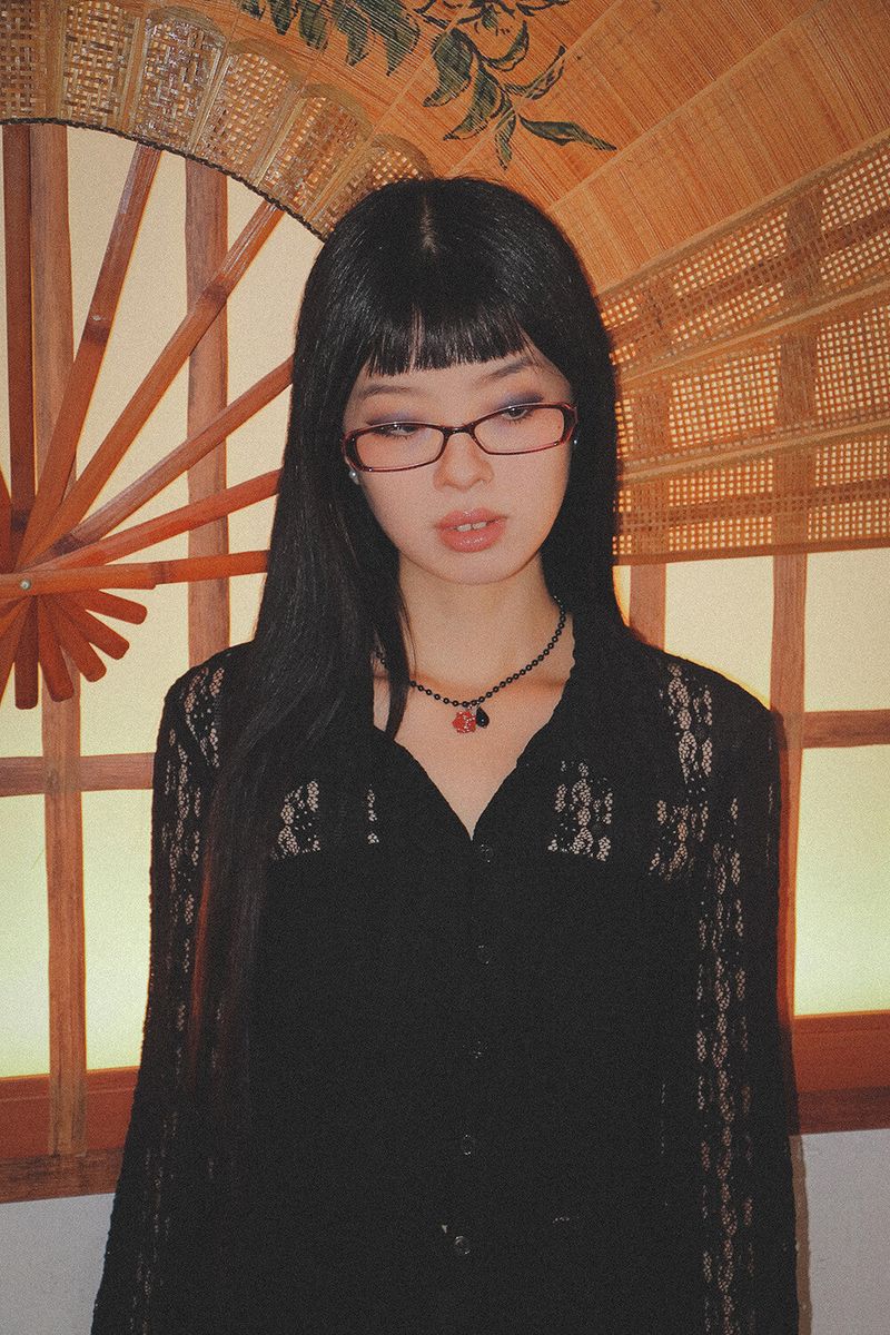 紅煙 Black rose choker