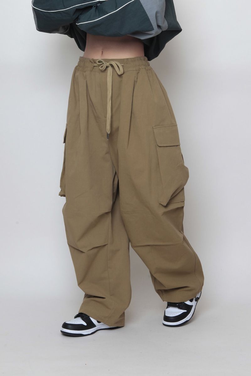 Big Pocket Bloc Cargo Pants