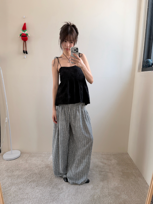 Bowarchiveの「ストライプド ピンタックパンツ（パンツ）」