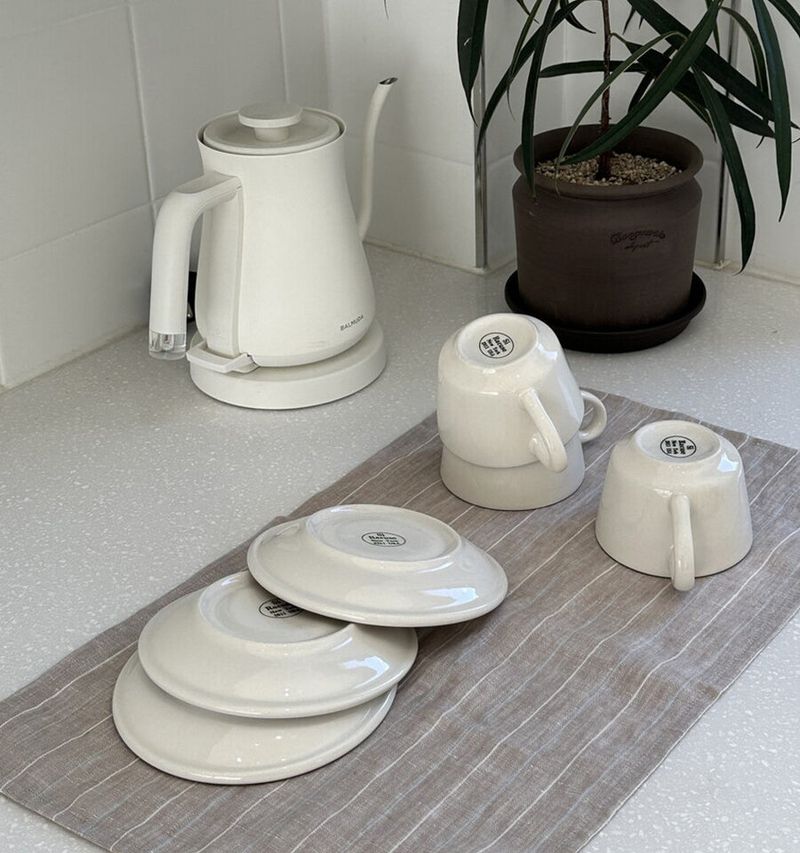 POTTERY LINEN KITCHEN CLOTH