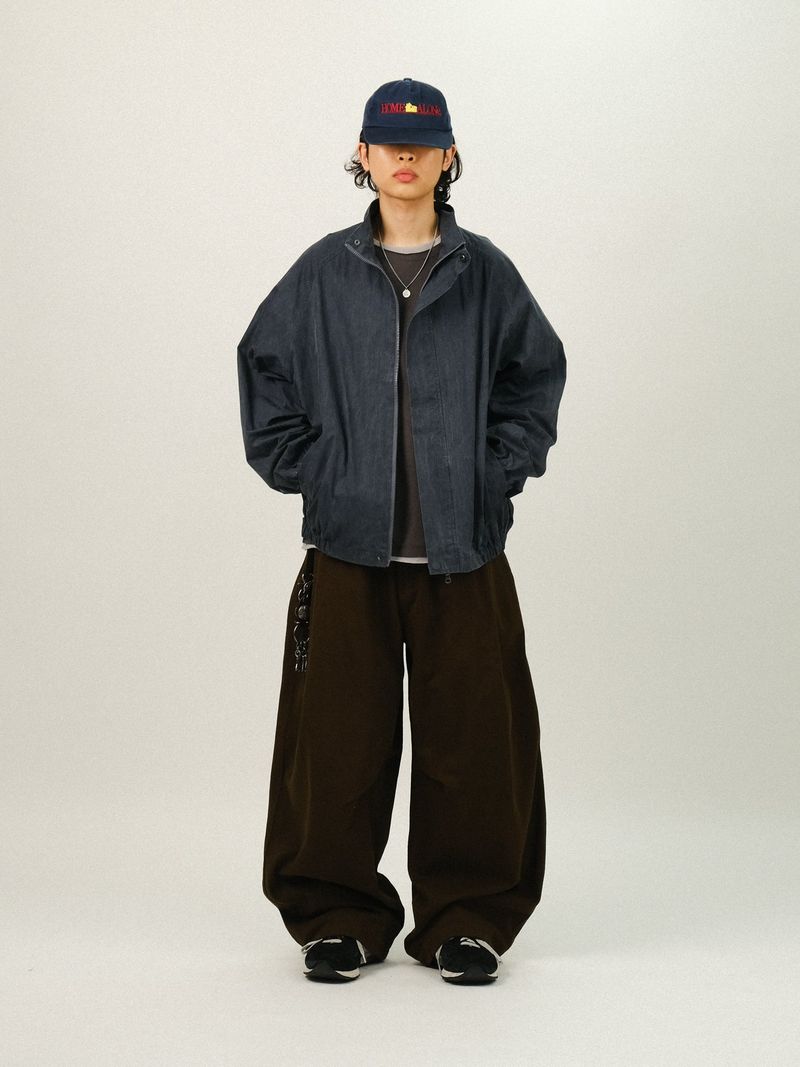 AND Pin-tuck Balloon Pants