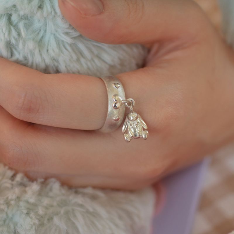 Ivorybubble（アイボリーバブル）の「【MADE】 Little bunny ring（Accessories）」