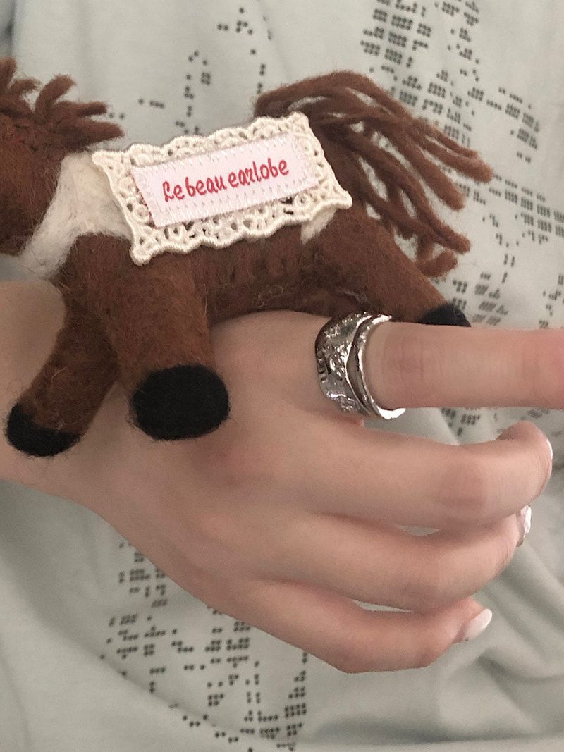 [NMIXX설윤 착용] Gallop Pony Open Ring