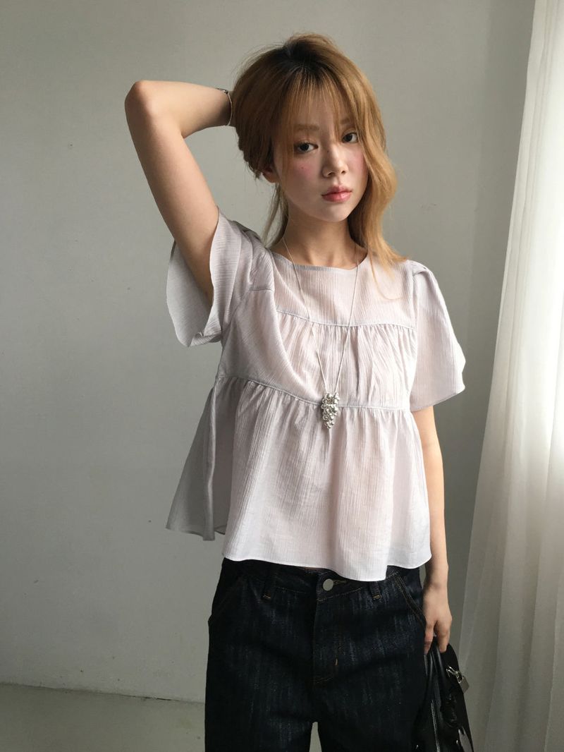 Tulip puff Blouse