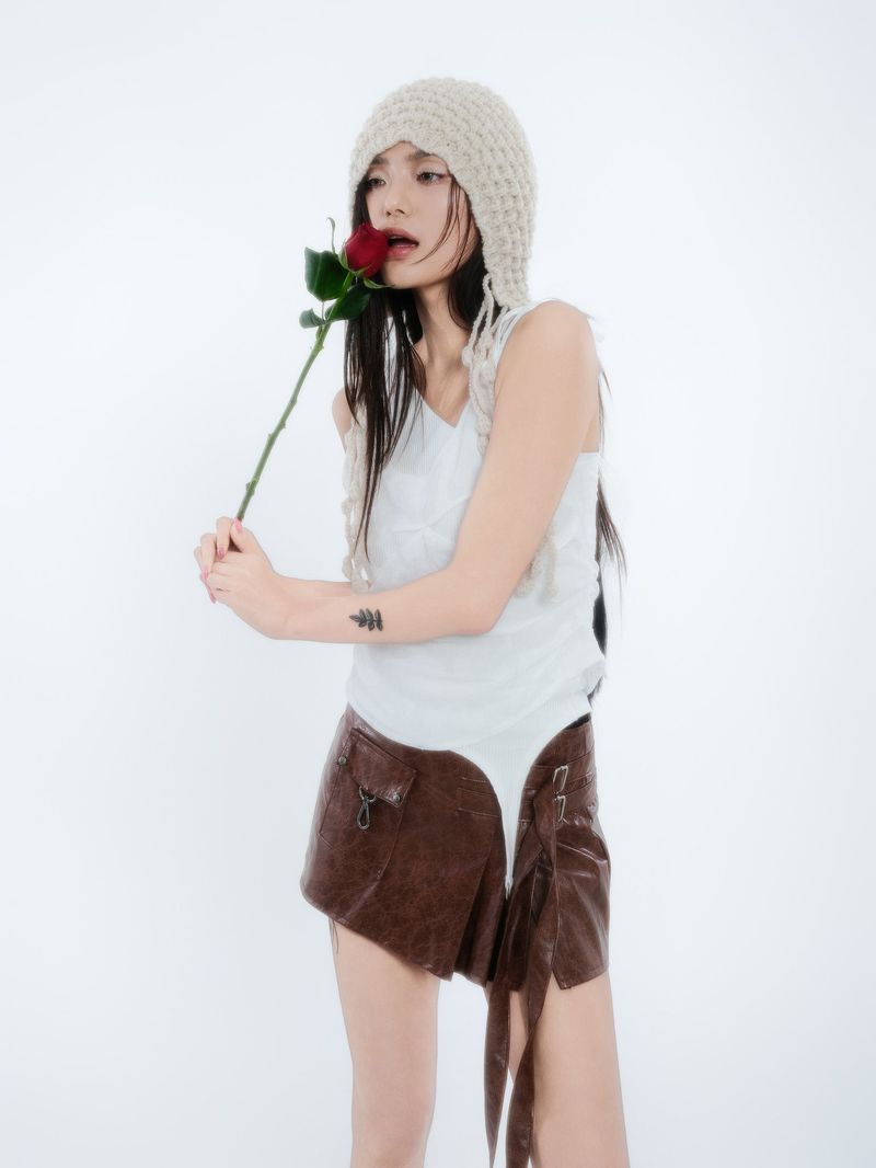 PLEATES WRAP SKIRT [BROWN]