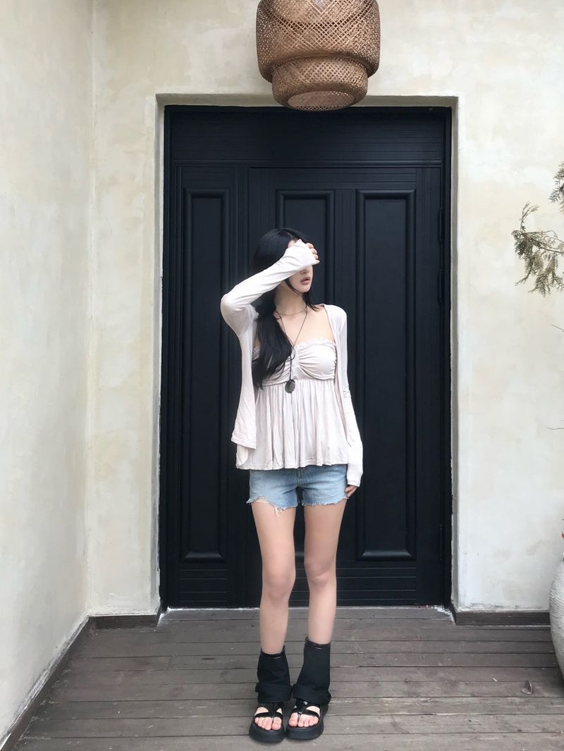 Needs Inner Cap Lace Flare Top & Cardigan SET