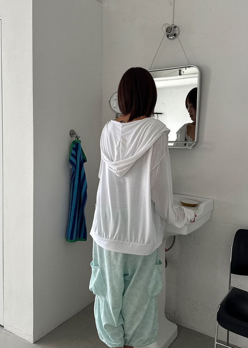 FLOWER PASTEL BERMUDA PANTS