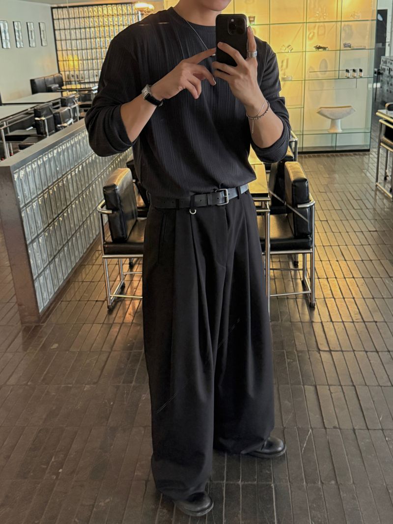 Mona two-tuck wide D-ring slacks