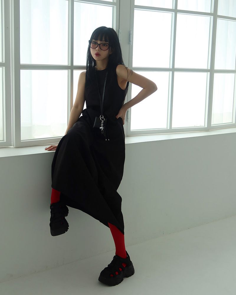 full-heeled sandal sneakers