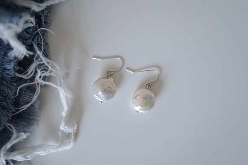 Big Clock Pearl Silver 925 Pierce handmade