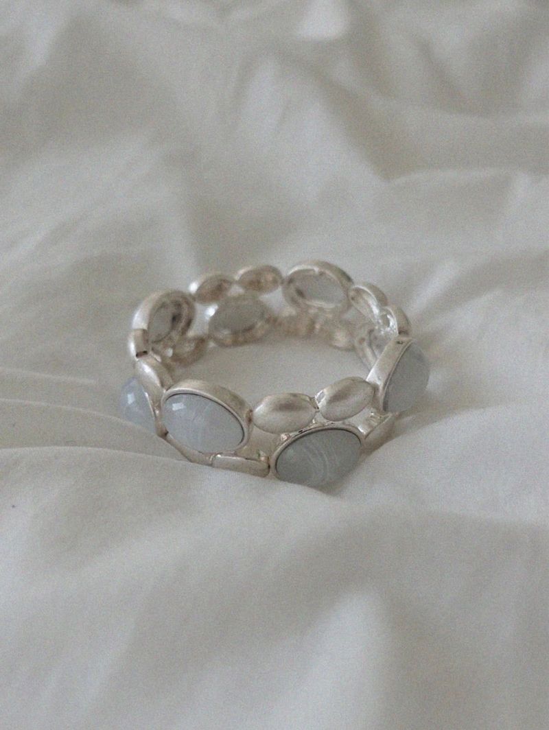 ANTIQUE GLAM LAYERED BANGLE