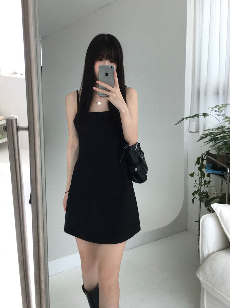 Hera Mini Dress (2 colors)