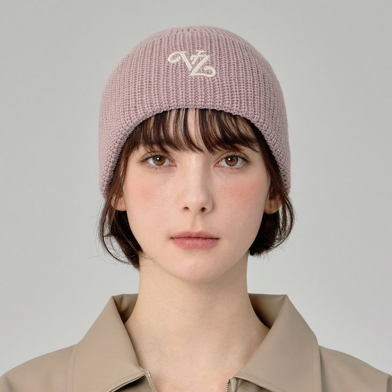 VARZAR（バザール）の「Leaf VZ Logo Washed Beanie / Indie Pink（Hats）」