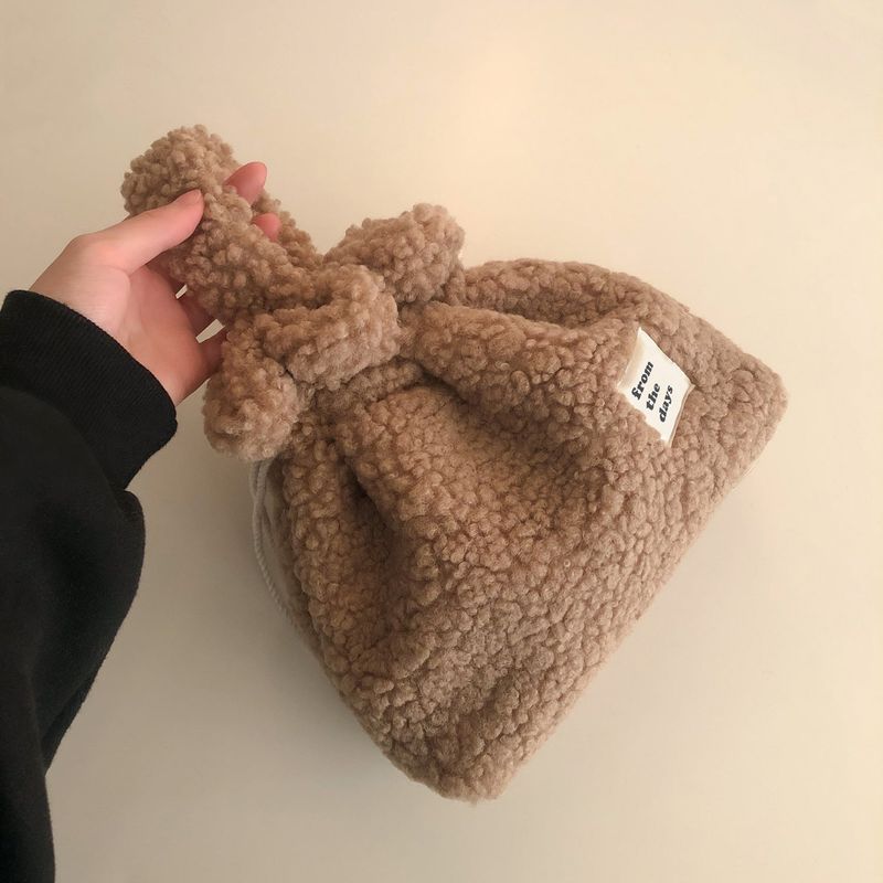 【MADE】Dumble fur string hand bag