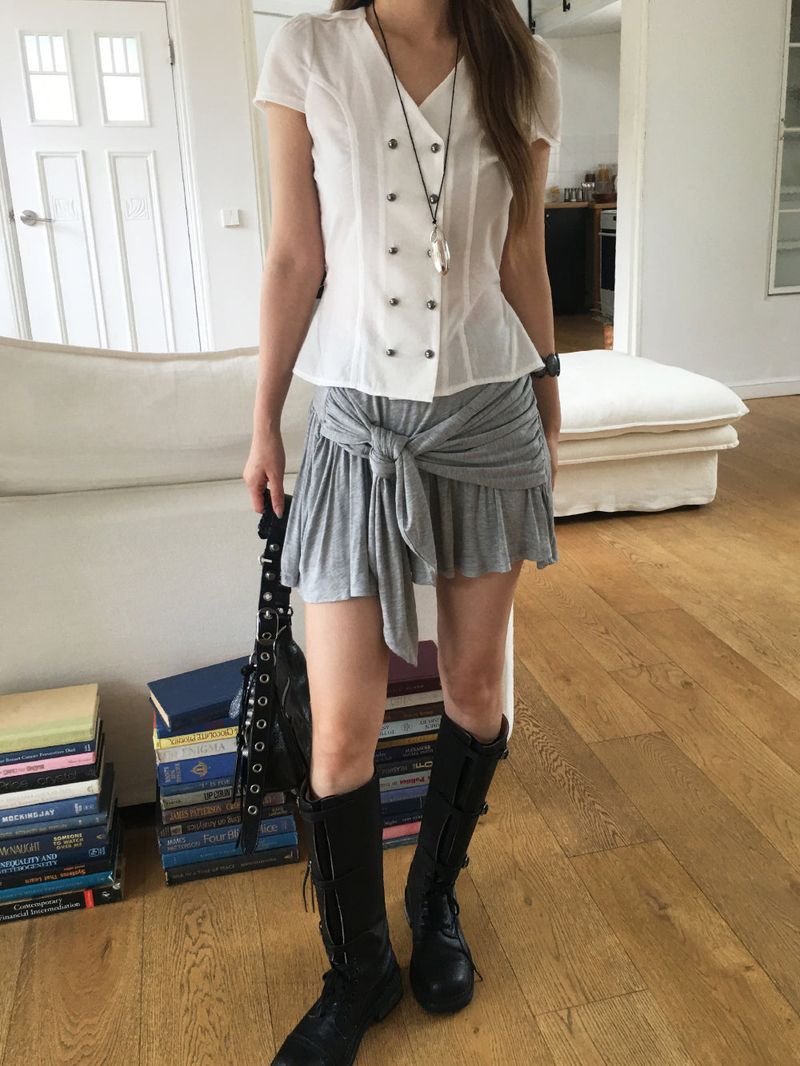 nobiyaka（ノビヤカ）の「Beagles shirring mini skirt（Skirts）」