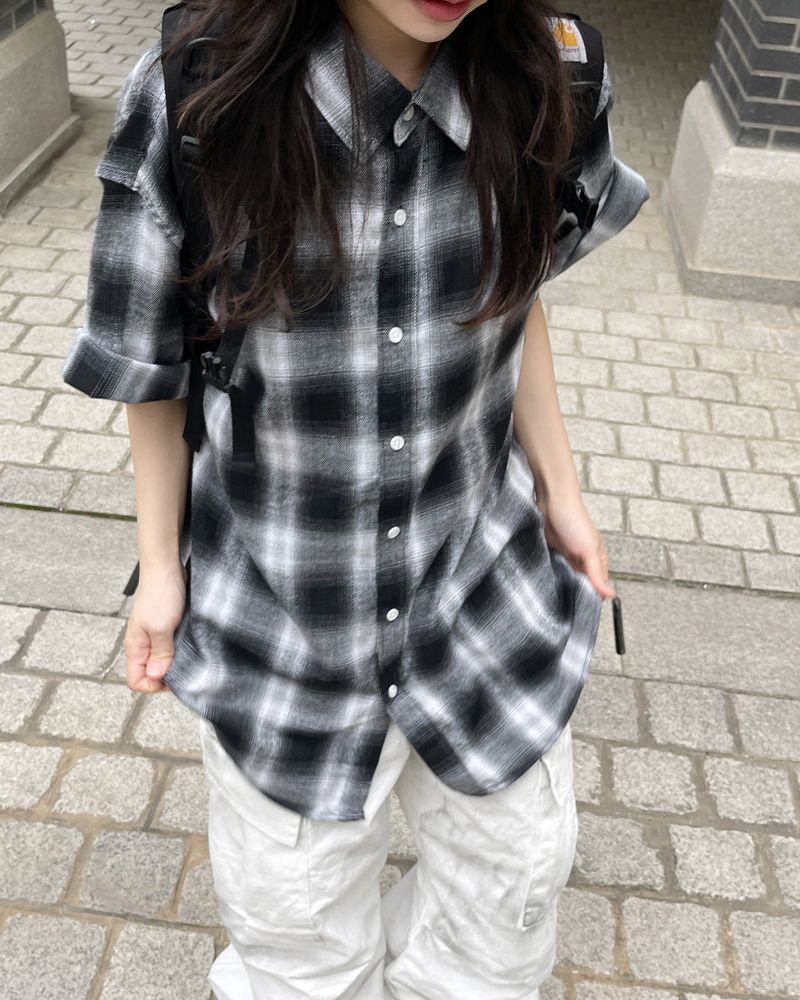 heenytsuki(ヒニツキ)の「Unisex Daily Retro Checkered Short Sleeve Shirt(Tops)」