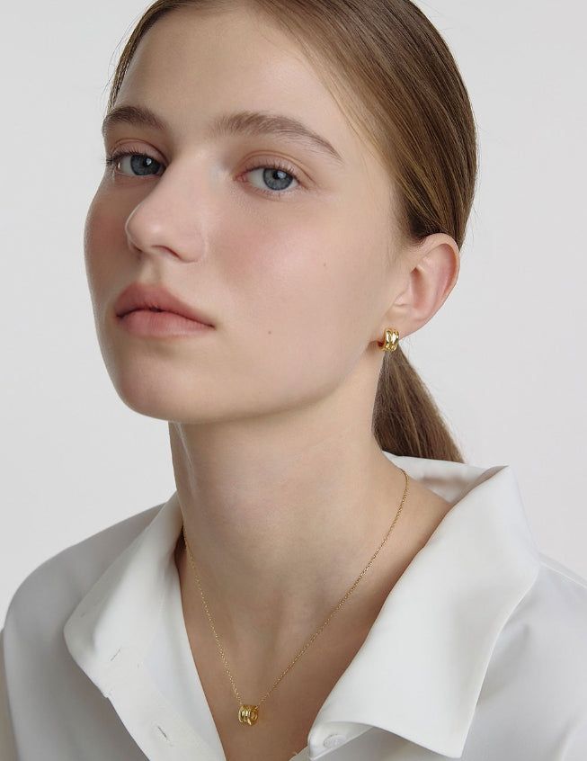 26SS★ Triple Silver Cutout One-Touch Earrings S