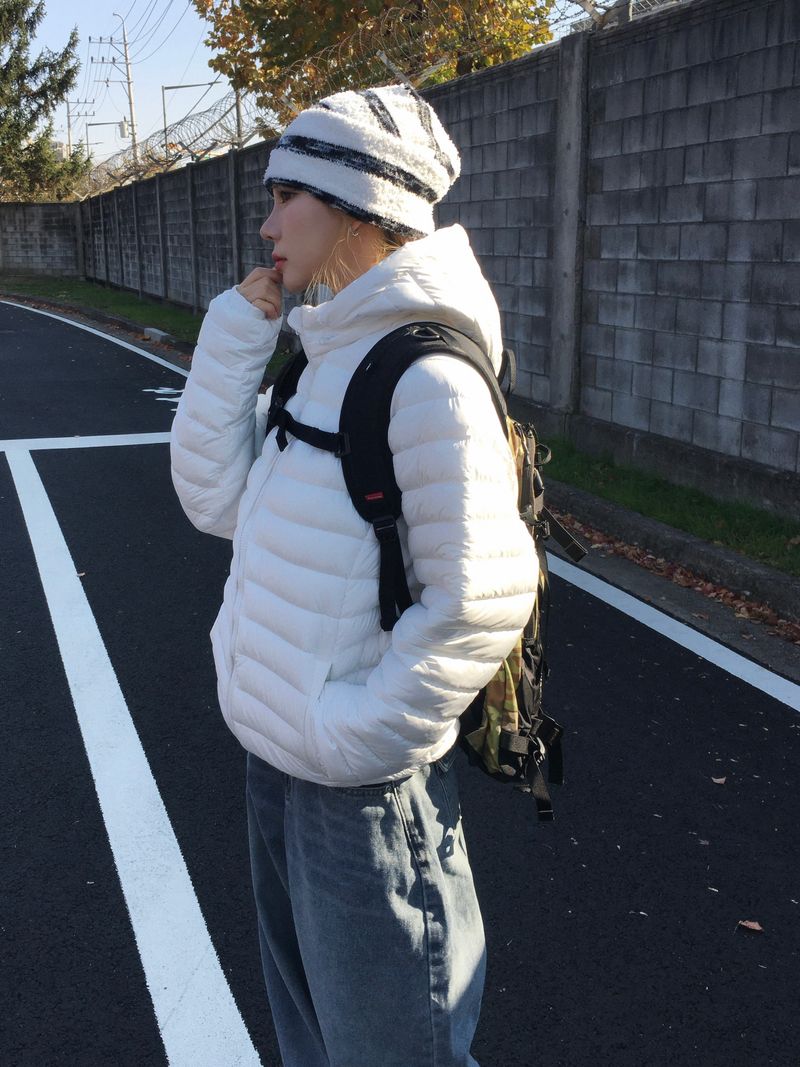 Detachable hood, two-way lightweight padding (4c)