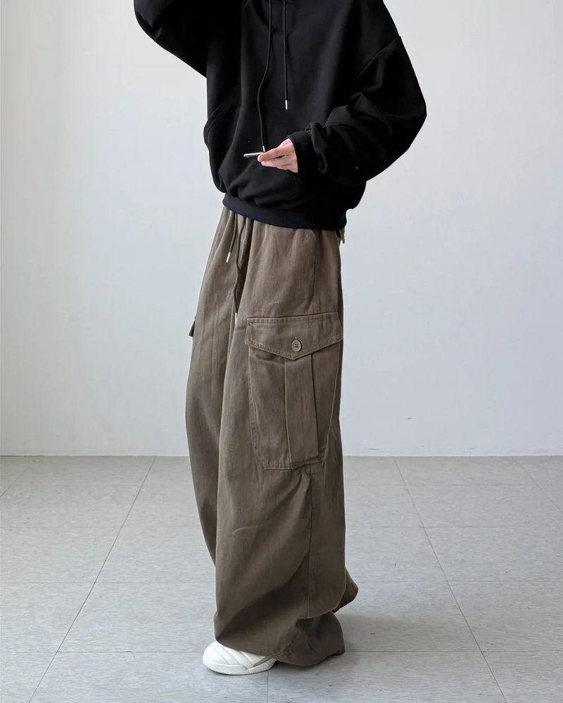 Pretzel Balloon Cargo Pants