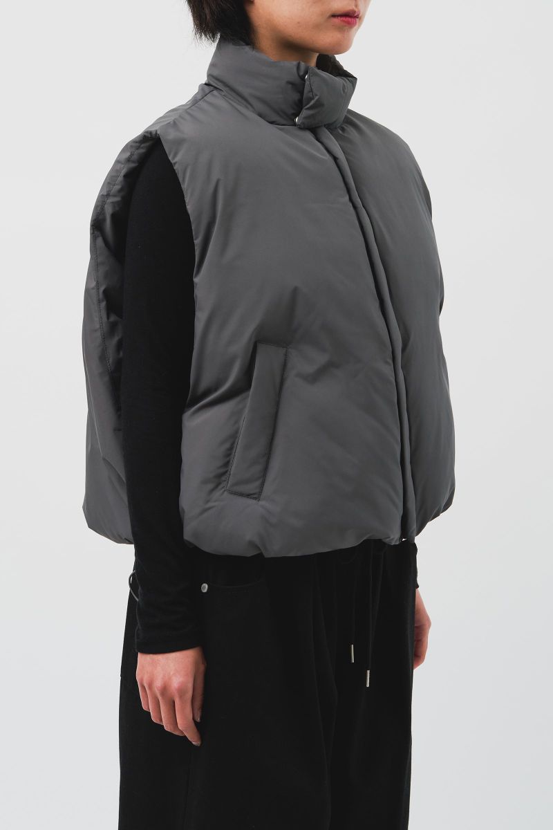 Toa Cropped Padding Vest (2color)