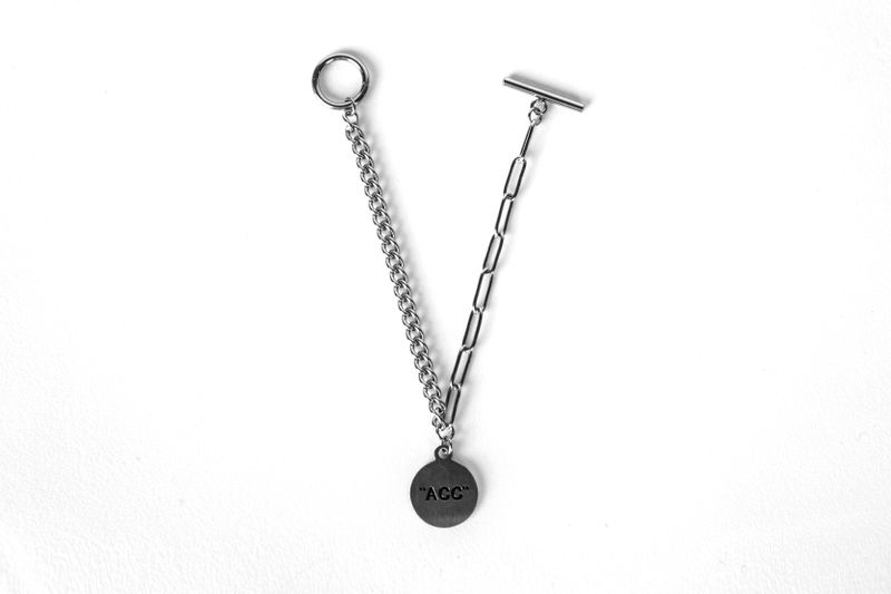 S SY PENDANT LINK CHAIN BRACELET (SURGICAL STEEL)