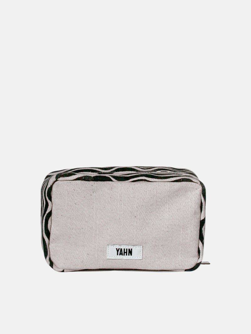 Wavy Pouch Bag - Black