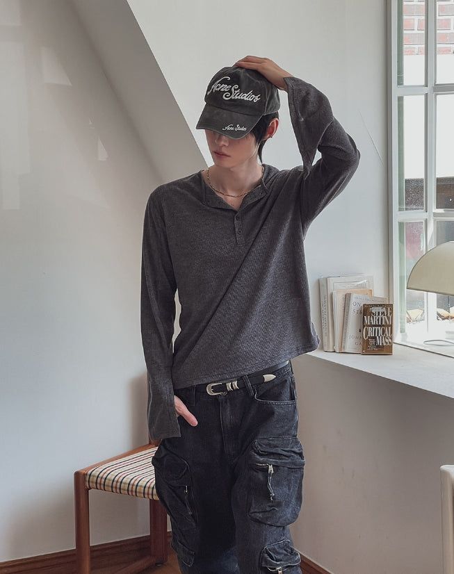 Div Ribbed Henley Neck Long Sleeve Tee 