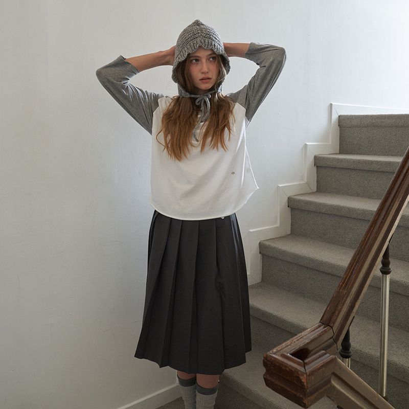 Cozy Mellow Charm Raglan Top_Gray