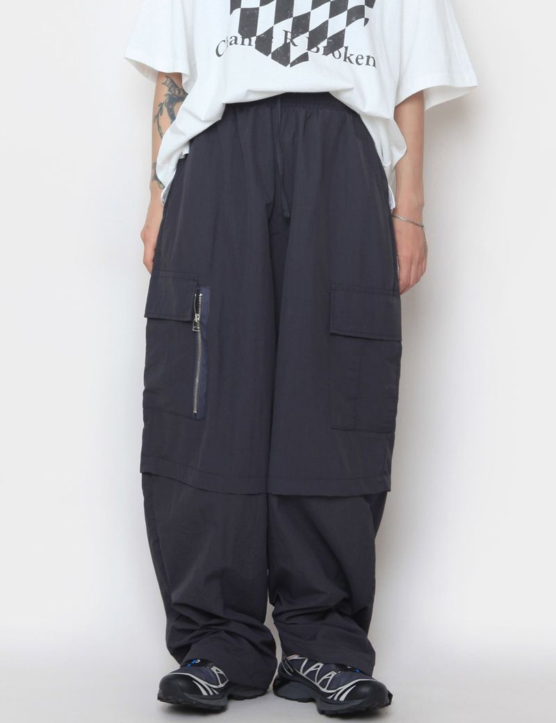 nutellike(ヌテールライク)の「back zipper nylon cargo pants(Pants)」