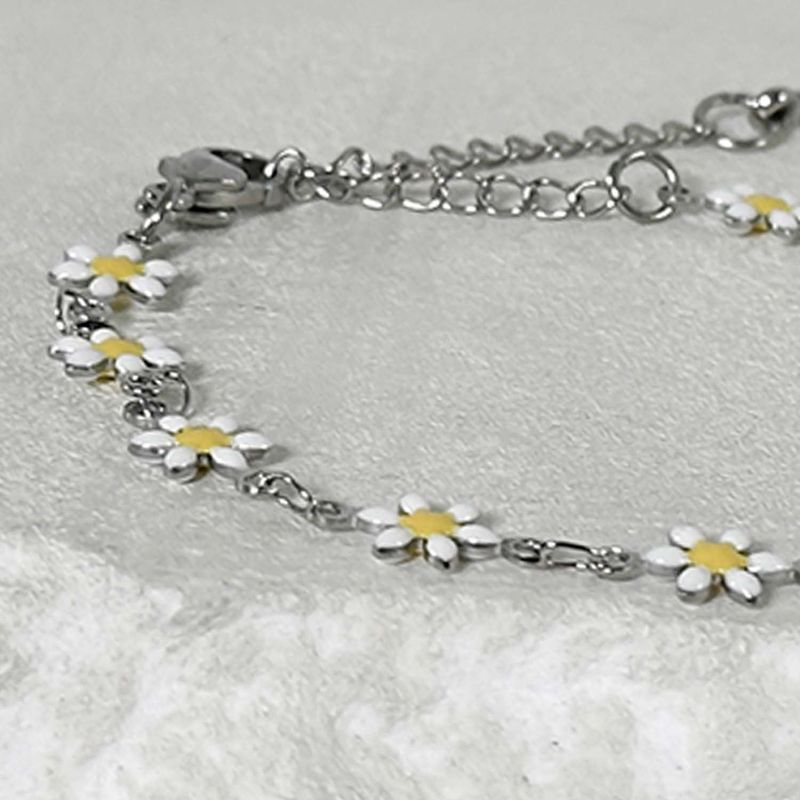 ss-Daisy flower motive array bracelet_white yellow