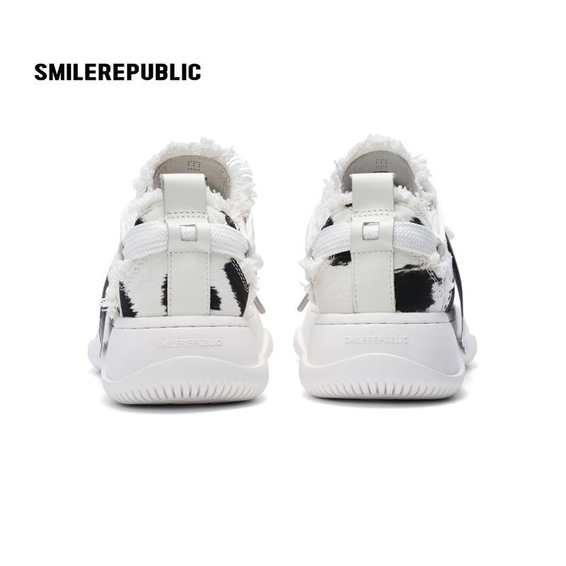 Black and White Spotted Canvas Platform Sneakers with Replaceable Smile Toe Design