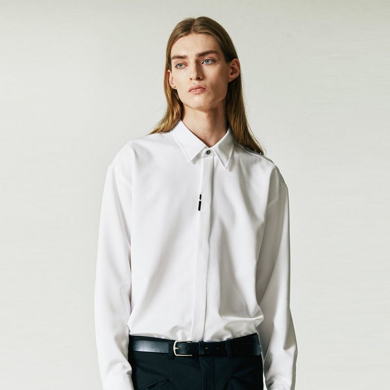 S SY(エスエスワイ)の「VERTICAL TIP BASIC SHIRT WHITE(Tops)」