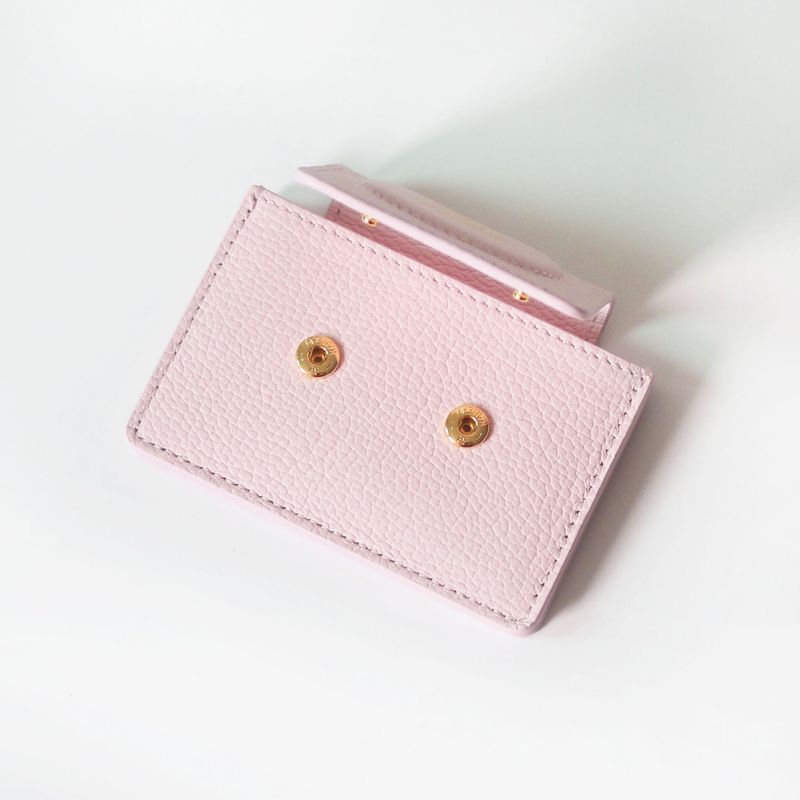 shape of' wallet - pink bean