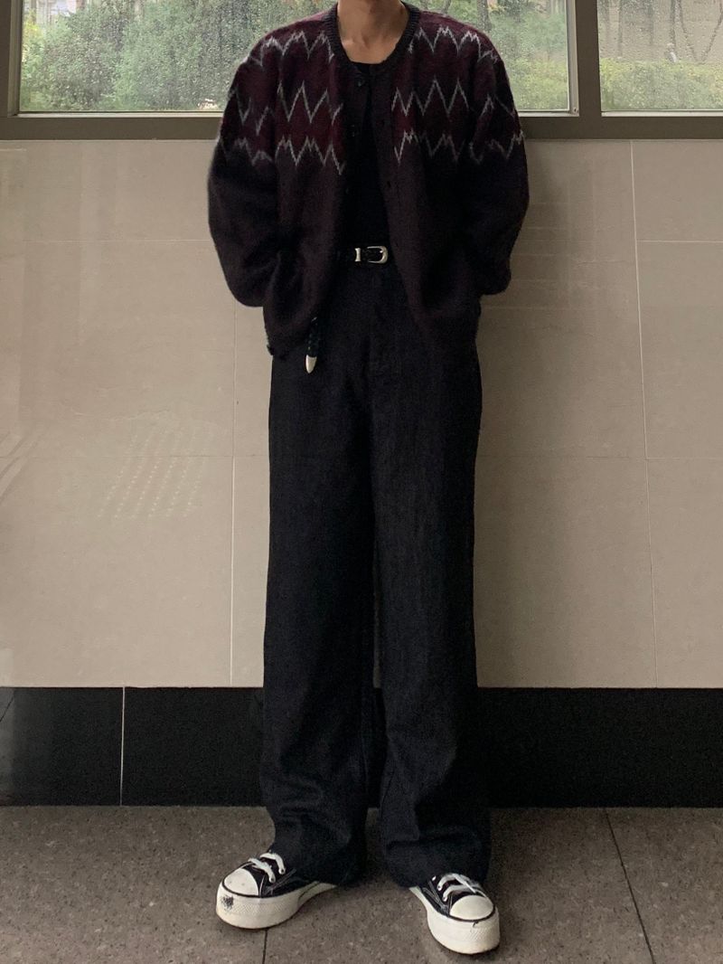 Rivet non-faded wide denim