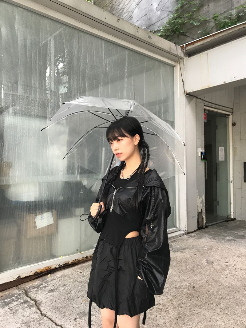 Cropped rain mesh hooded windbreaker
