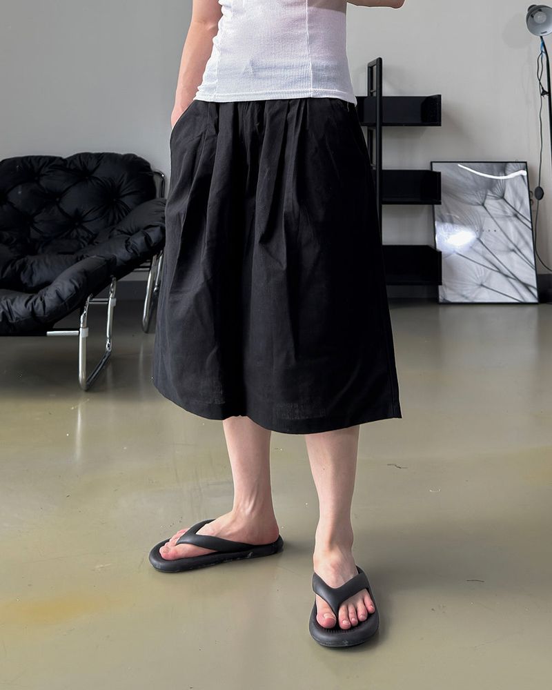 Rok Linen Pintuck Bermuda Pants
