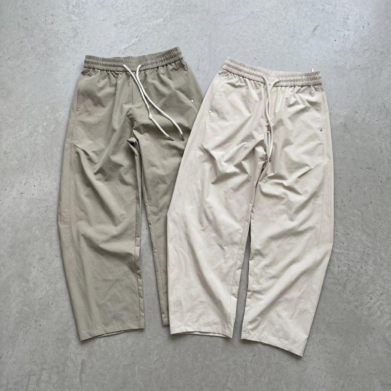 Side-Studded Structural Wide Pants