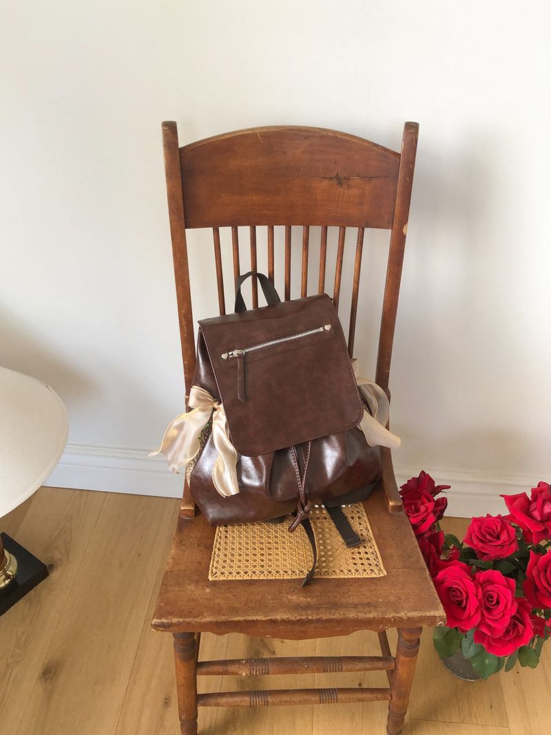 ovuni（オーブニ）の「Classic bow bakcpack_chocolate brown（Bags）」
