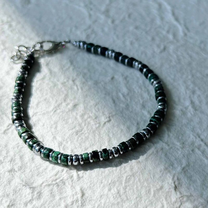 Emerald Sequence Bracelate