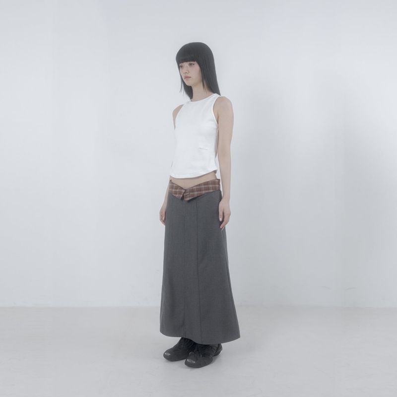 Essential sleeveless 002