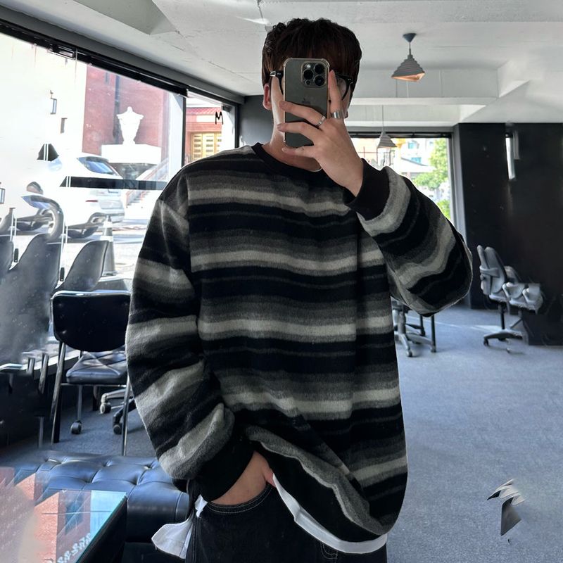 NEVERDOWHY（ネバードゥワイ）の「uring stripe angora round knit（Tops）」