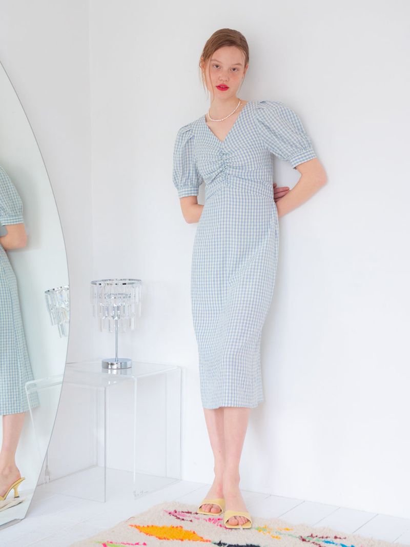 vem.ver(ベムバー)の「SHIRRING DETAIL MIDI ONEPIECE_BLUE(Dresses)」